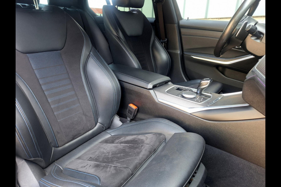 BMW 3-serie 330e M Sport | SOH: 88,8% |  Trekhaak wegklapbaar | Nieuwe banden | Climate  | CC | Leder Stof |