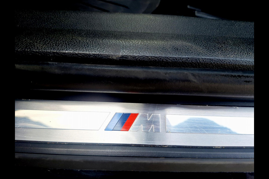 BMW 3-serie 330e M Sport | SOH: 88,8% |  Trekhaak wegklapbaar | Nieuwe banden | Climate  | CC | Leder Stof |