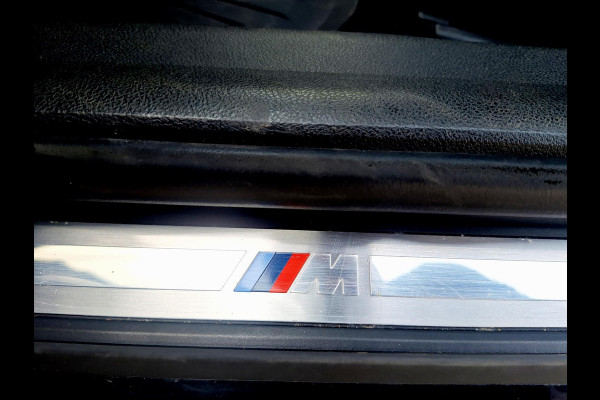 BMW 3-serie 330e M Sport | SOH: 88,8% |  Trekhaak wegklapbaar | Nieuwe banden | Climate  | CC | Leder Stof |