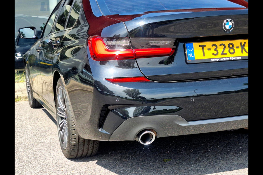 BMW 3-serie 330e M Sport | SOH: 88,8% |  Trekhaak wegklapbaar | Nieuwe banden | Climate  | CC | Leder Stof |