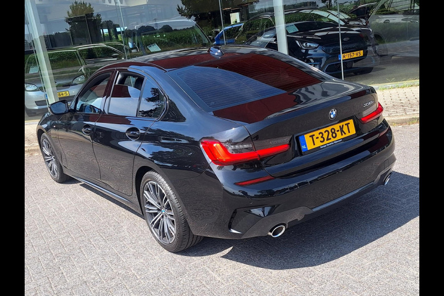 BMW 3-serie 330e M Sport | SOH: 88,8% |  Trekhaak wegklapbaar | Nieuwe banden | Climate  | CC | Leder Stof |