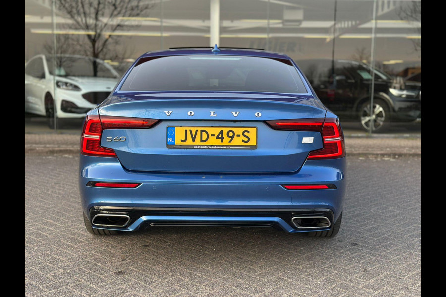 Volvo S60 2.0 Recharge T8 AWD R-Design |  Full Options! | Trekhaak 2000kg | Panorama | Leder | LED |