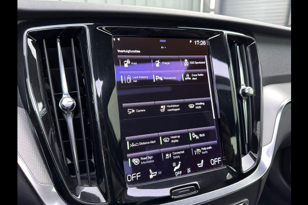 Volvo S60 2.0 Recharge T8 AWD R-Design |  Full Options! | Trekhaak 2000kg | Panorama | Leder | LED |