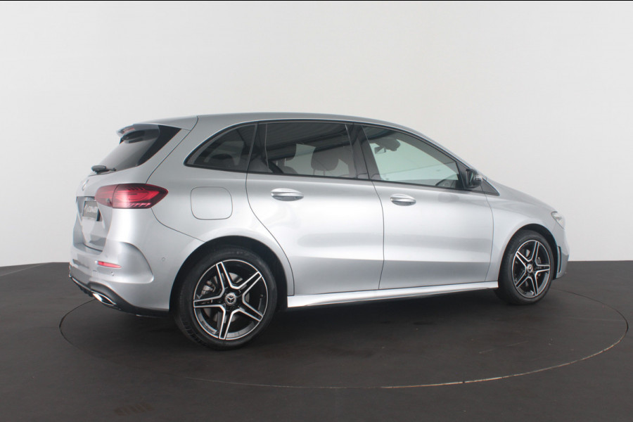 Mercedes-Benz B-Klasse 250 e AMG Line > Adapt.cruise/Night-pakket/Plug-in hybride 85km WLTP