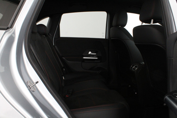 Mercedes-Benz B-Klasse 250 e AMG Line > Adapt.cruise/Night-pakket/Plug-in hybride 85km WLTP