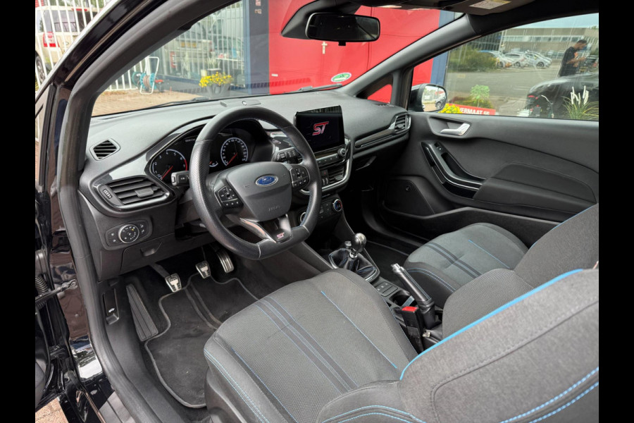 Ford Fiesta 1.5 ST 200PK | RECARO | CARPLAY | Cruise | B&O