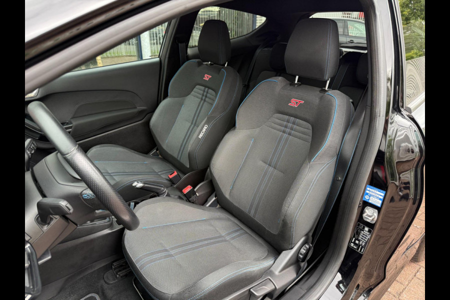 Ford Fiesta 1.5 ST 200PK | RECARO | CARPLAY | Cruise | B&O