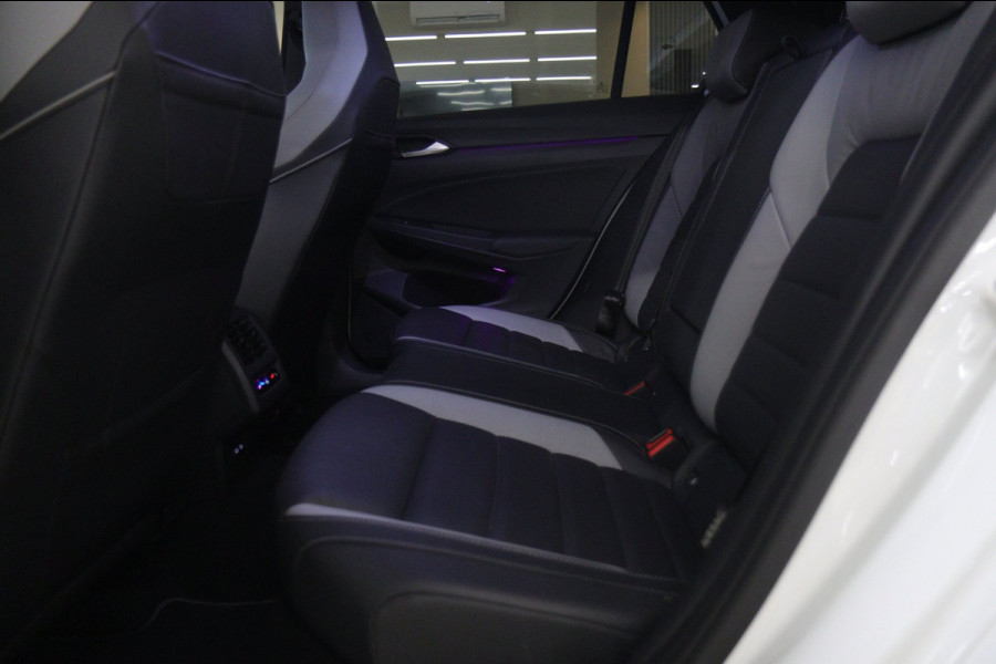 Volkswagen Golf 1.4 eHybrid GTE /PANO/IQLIGHT/CAM/CARPLAY/ACC/KEYLESS/VOL