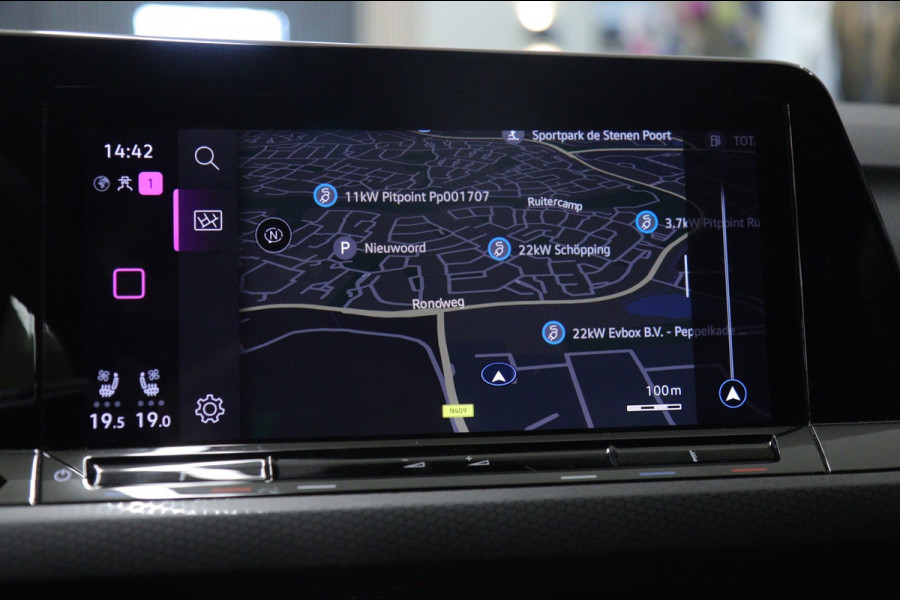 Volkswagen Golf 1.4 eHybrid GTE /PANO/IQLIGHT/CAM/CARPLAY/ACC/KEYLESS/VOL