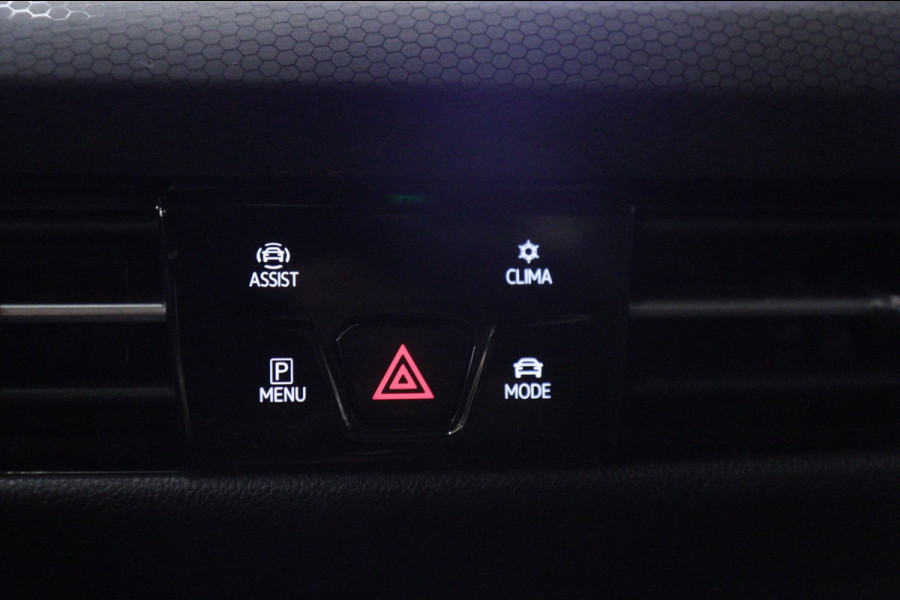 Volkswagen Golf 1.4 eHybrid GTE /PANO/IQLIGHT/CAM/CARPLAY/ACC/KEYLESS/VOL