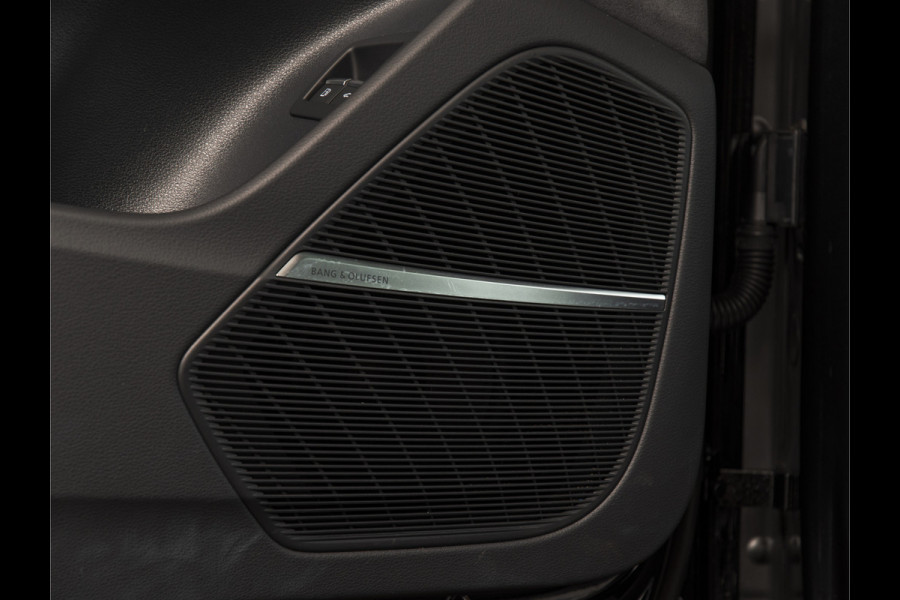 Audi Q8 55 TFSI e quattro S-Line B&O | HUD | TREKHAAK | 22" | MATRIX | LUCHTVERING