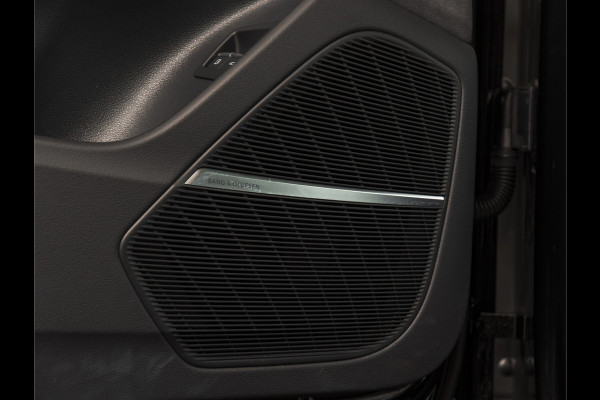 Audi Q8 55 TFSI e quattro S-Line B&O | HUD | TREKHAAK | 22" | MATRIX | LUCHTVERING