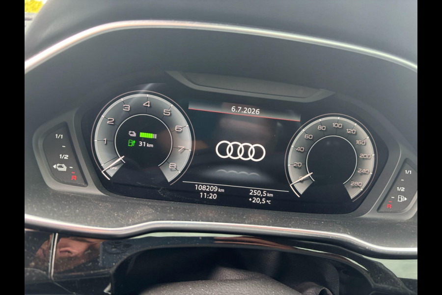 Audi Q3 Sportback 45 TFSI e S Edition 245 PK | Panorama | Wegklapbare Trekhaak | Memory Seats | SONOS Audio | Elek. klep | Verwacht!