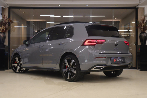 Volkswagen Golf 1.4 eHybrid GTE / HEADUP/PANO/IQLIGHT/CAM/CARPLAY/VOL