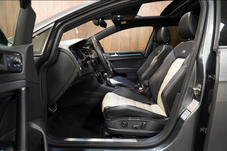 Volkswagen Golf 2.0 TSI 4Motion R BOMVOL|AKRA||MEMORY|