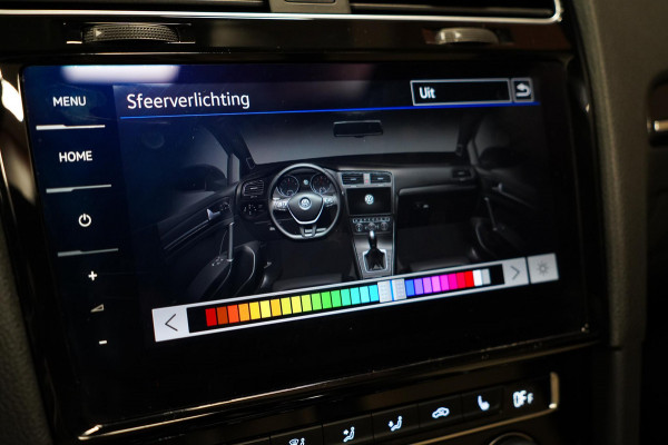 Volkswagen Golf 2.0 TSI 4Motion R BOMVOL|AKRA||MEMORY|