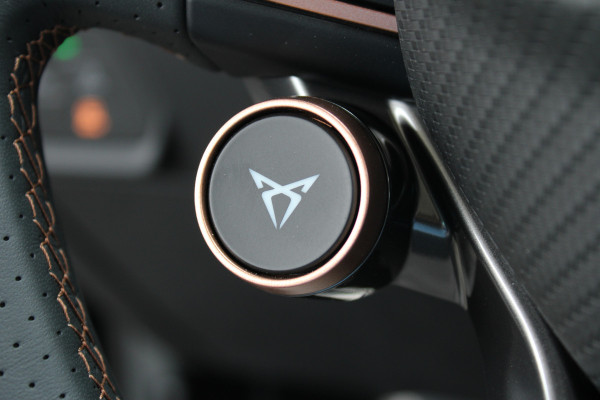 CUPRA Formentor 1.5 TSI e-Hybrid VZ Performance | Trekhaak | Winterpack | Panoramadak