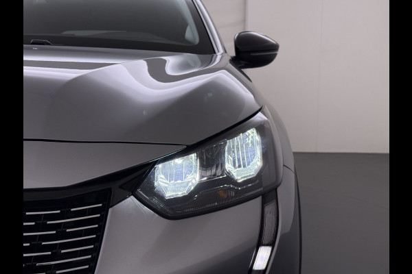 Peugeot e-208 EV 5Drs Allure Pack 50kWh SOH 90% 360°Camera Stoelverwarming 3D-Navi Ecc Pdc Apple Carplay Android Auto Keyless Cruise Control Regen-Lichtsensor Privacy Glas Lmv Led Lane Assist Isofix DAB Bluetooth