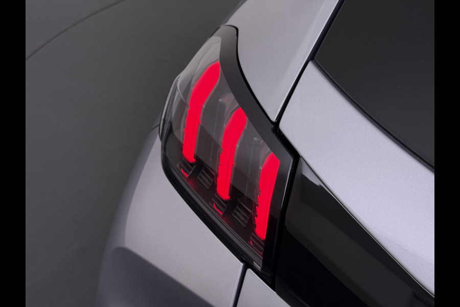 Peugeot e-208 EV 5Drs Allure Pack 50kWh SOH 90% 360°Camera Stoelverwarming 3D-Navi Ecc Pdc Apple Carplay Android Auto Keyless Cruise Control Regen-Lichtsensor Privacy Glas Lmv Led Lane Assist Isofix DAB Bluetooth