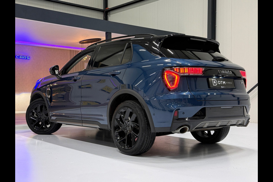 Lynk & Co DTM Shadow Edition 01 1.5 262PK Pano | NAP | 360° Camera|Navi| Adapt. Cruise | Elektr. Achterklep | 1800 kg Trekgewicht