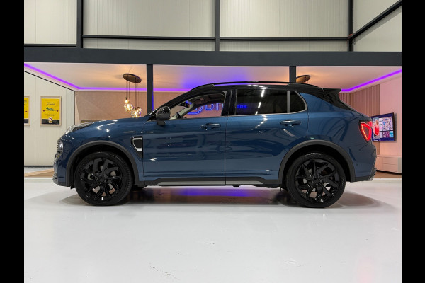Lynk & Co DTM Shadow Edition 01 1.5 262PK Pano | NAP | 360° Camera|Navi| Adapt. Cruise | Elektr. Achterklep | 1800 kg Trekgewicht