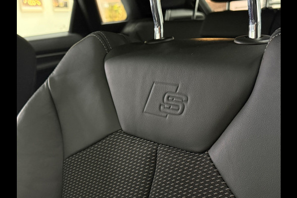 Audi Q3 3x S-Line | Black edition| Pano | Matrix Led | CarPlay | Cam | ACC