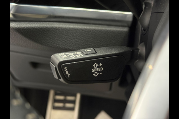 Audi Q3 3x S-Line | Black edition| Pano | Matrix Led | CarPlay | Cam | ACC