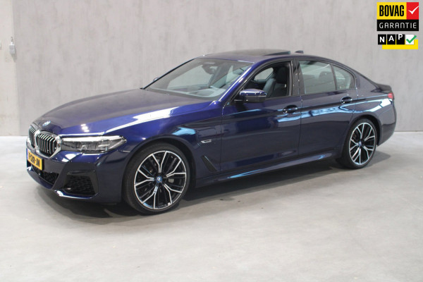 BMW 5 Serie 530e M-Sport Plus, Full option panoramadak/19inch/Harman Kardon/Head upp NL Auto