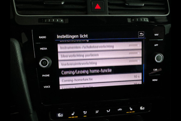 Volkswagen Golf 2.0 TSI 4Motion R Pano|Keyless|Dynaudio|Sfeer