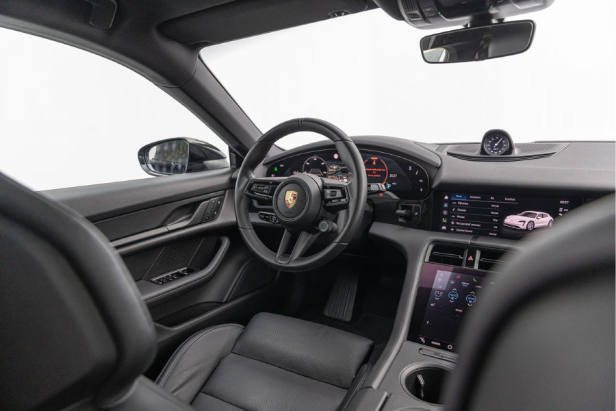 Porsche Taycan Cross Turismo 4 93 kWh Pano HuD PASM Bose 20'' Vossen Sport-Chrono