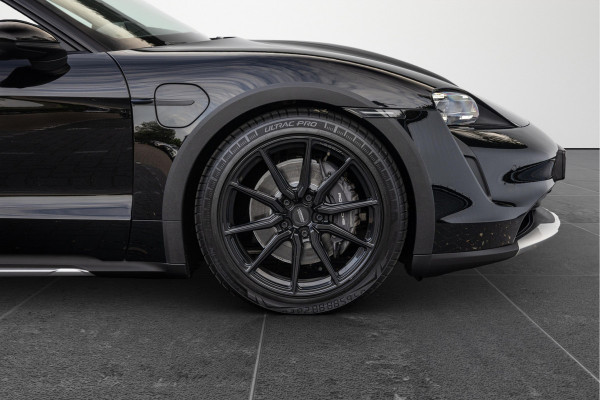 Porsche Taycan Cross Turismo 4 93 kWh Pano HuD PASM Bose 20'' Vossen Sport-Chrono