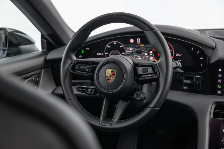 Porsche Taycan Cross Turismo 4 93 kWh Pano HuD PASM Bose 20'' Vossen Sport-Chrono