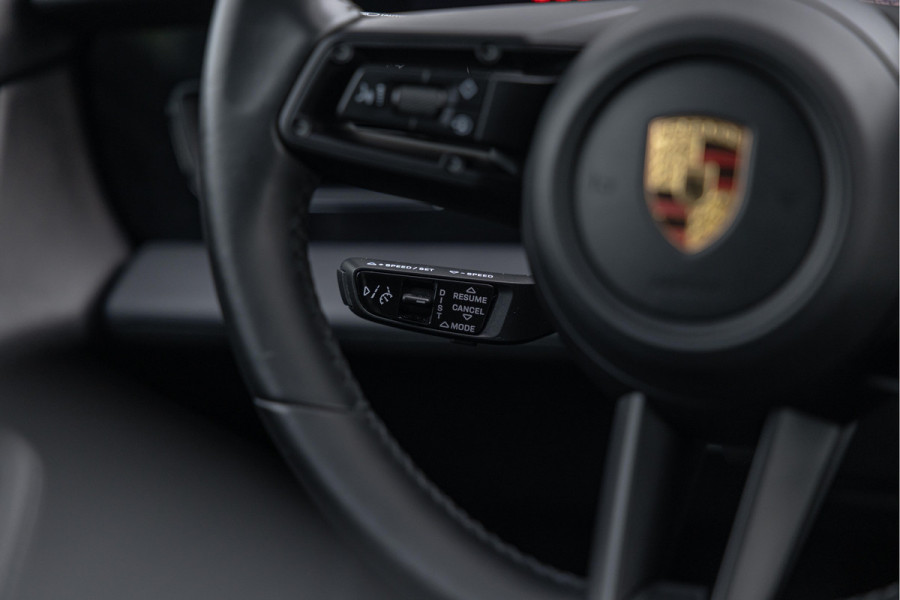 Porsche Taycan Cross Turismo 4 93 kWh Pano HuD PASM Bose 20'' Vossen Sport-Chrono