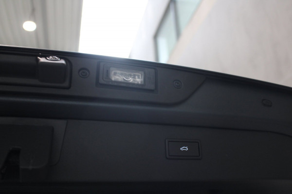 CUPRA Formentor 1.4 e-Hybrid VZ Copper Edition Pano/Leer/Kuipstoelen Memory/Trekhaak Full Option NL Auto