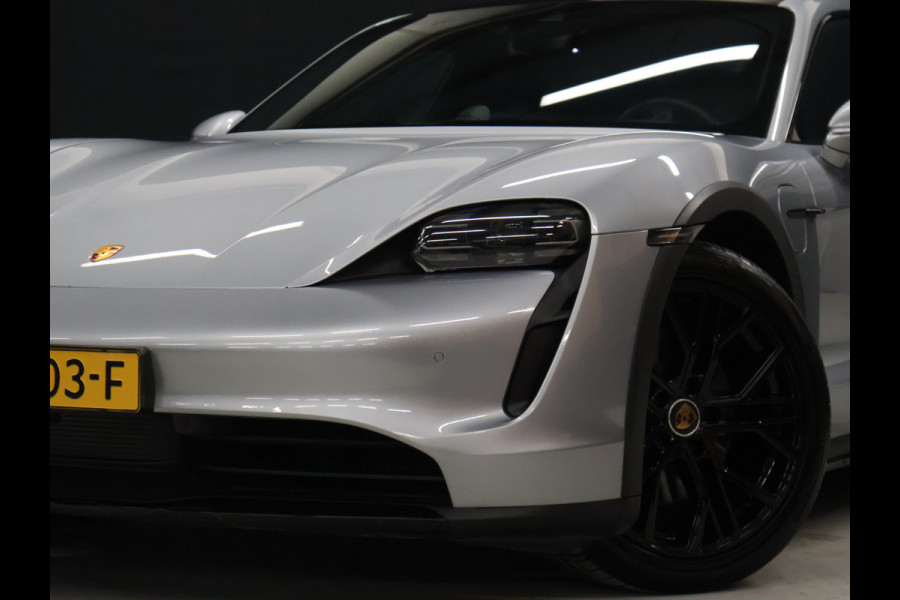 Porsche Taycan Cross Turismo 4 93 kWh [LUCHTVERING, ADAPTIVE CRUISE, MEMORY SEATS, APPLE CARPLAY, ANDROID, CAMERA, PDC V+A, STOELVERWARMING, DIGITAL DASH, MULTIFUNCTIONEEL STUURWIEL, ELEKTRISCHE ACHTERKLEP, NAVIGATIE, NIEUWSTAAT]