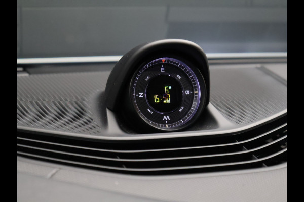 Porsche Taycan Cross Turismo 4 93 kWh [LUCHTVERING, ADAPTIVE CRUISE, MEMORY SEATS, APPLE CARPLAY, ANDROID, CAMERA, PDC V+A, STOELVERWARMING, DIGITAL DASH, MULTIFUNCTIONEEL STUURWIEL, ELEKTRISCHE ACHTERKLEP, NAVIGATIE, NIEUWSTAAT]