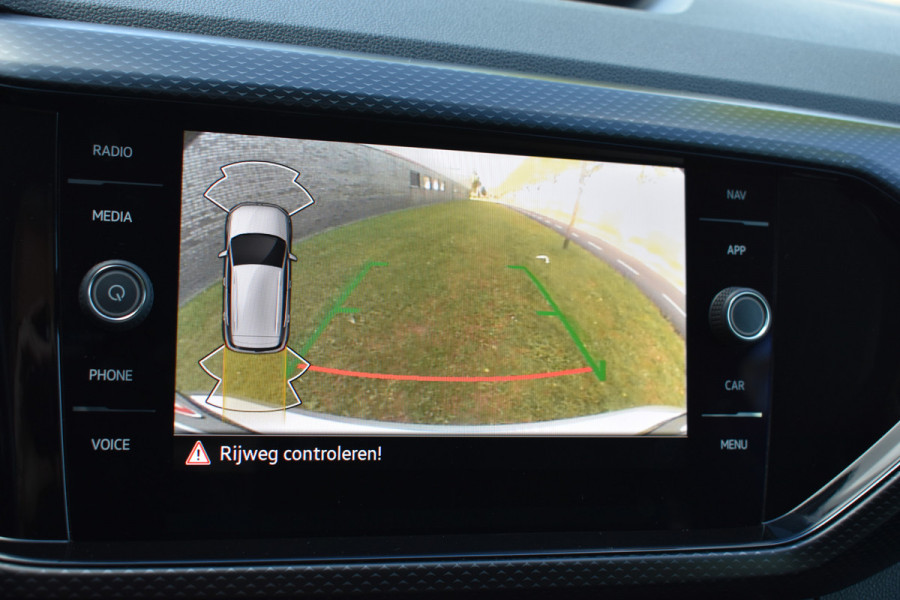 Volkswagen T-Cross 1.0 TSI Life Navigatie automaat Prijs is incl. btw.