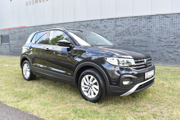 Volkswagen T-Cross 1.0 TSI Life Navigatie Stoelverwarming Prijs is incl. btw