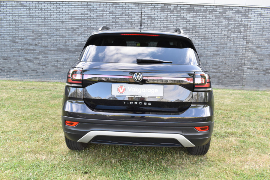 Volkswagen T-Cross 1.0 TSI Life Navigatie Stoelverwarming Prijs is incl. btw
