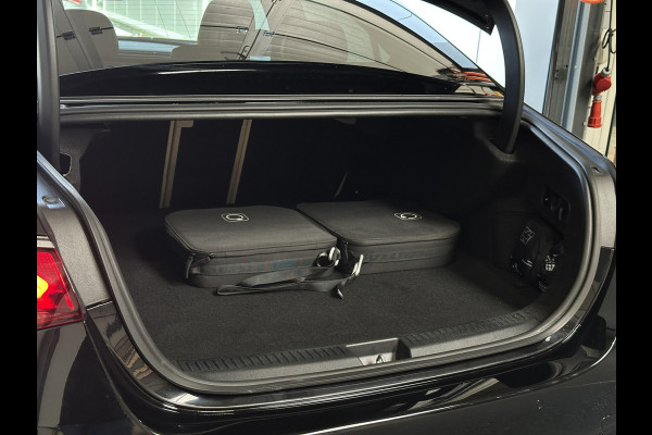 Mercedes-Benz E-Klasse 300 e AMG Line BTW | Widescreen | Leder | Memory | ACC | 360