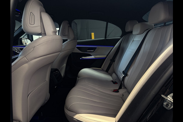 Mercedes-Benz E-Klasse 300 e AMG Line BTW | Widescreen | Leder | Memory | ACC | 360