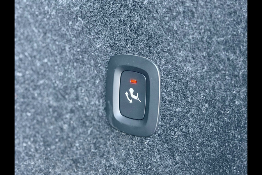 Volvo XC40 1.5 T5 Recharge R-Design Pano/H&K/Memory