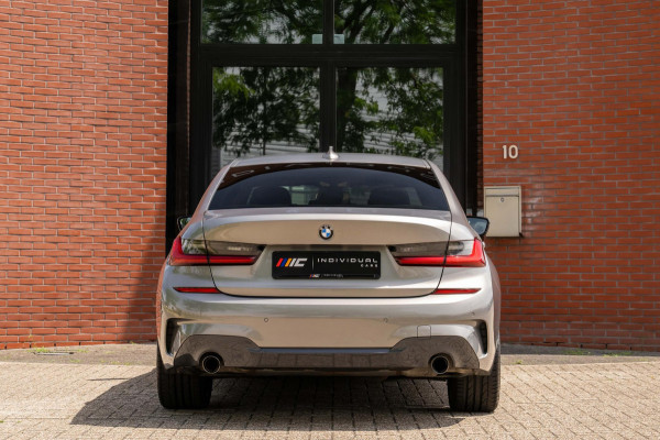 BMW 3-serie 320i Executive Edition M-Sport Head-Up Orig NL