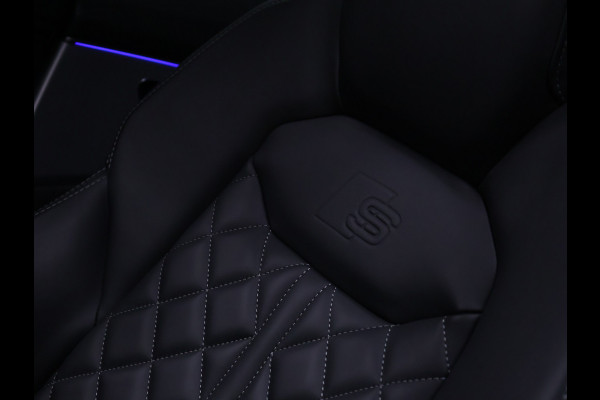 Audi Q7 60 TFSI e quattro Competition S-LINE [RS ZETELS, PANORAMADAK, CAMERA, TREKHAAK, APPLE CARPLAY, ANDROID AUTO, ADAPTIVE CRUISE, BANG&OLUFSEN SOUND, STOELVERWARMING, NIEUWSTAAT]