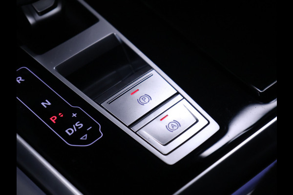 Audi Q7 60 TFSI e quattro Competition S-LINE [RS ZETELS, PANORAMADAK, CAMERA, TREKHAAK, APPLE CARPLAY, ANDROID AUTO, ADAPTIVE CRUISE, BANG&OLUFSEN SOUND, STOELVERWARMING, NIEUWSTAAT]
