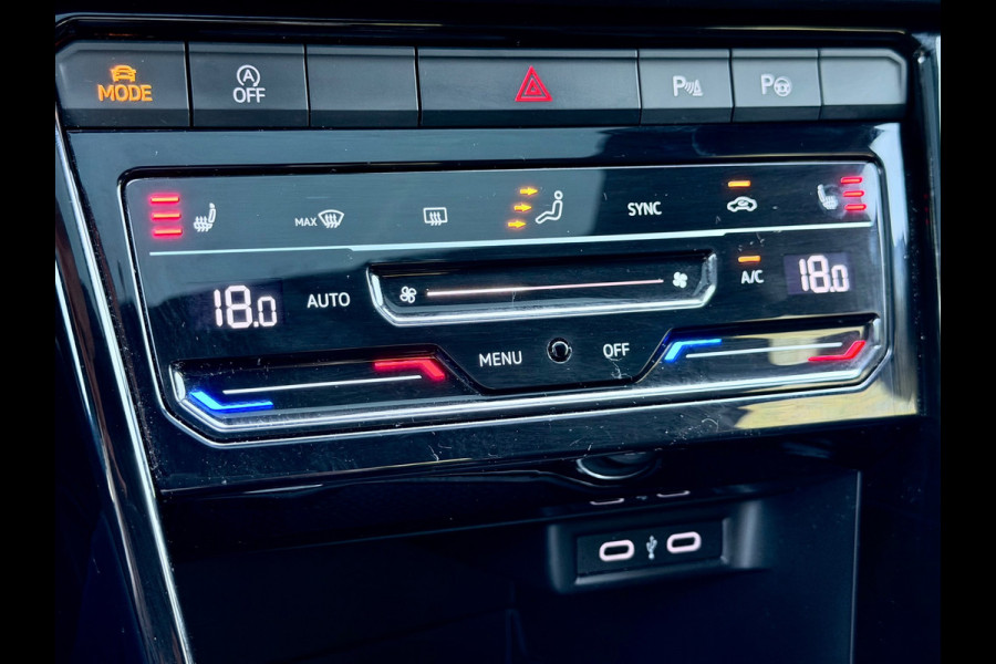 Volkswagen T-Roc 1.5 TSI 3xR-Line Pano/Beats/Camera/IQ.Light