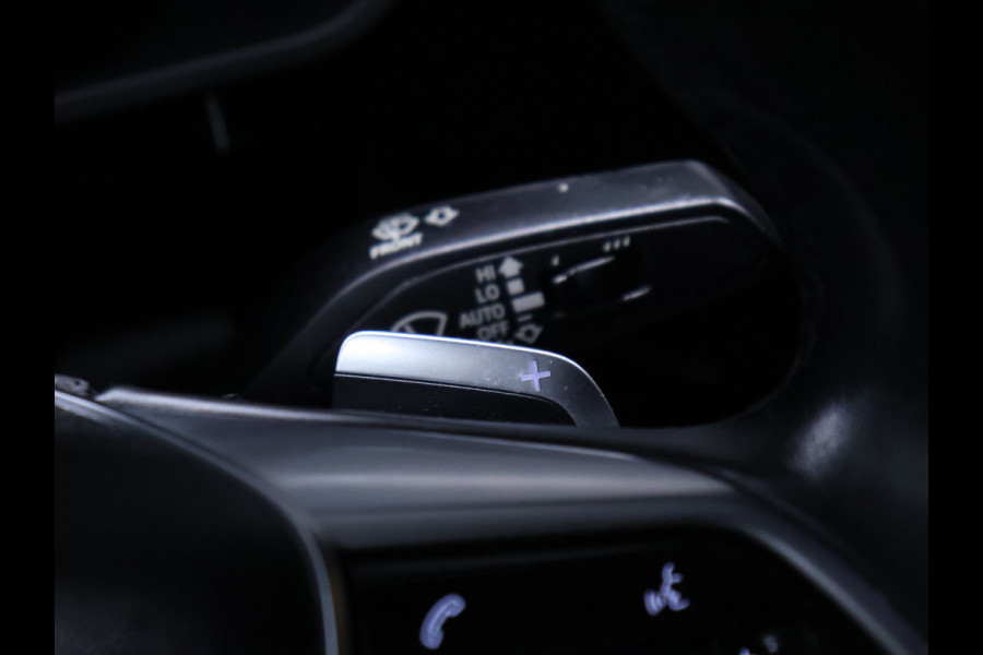 Audi e-tron Sportback 55 quattro edition 95 kWh [TREKHAAK, KOFFERKLEP ELEKTRISCH, CRUISE CONTROL, SCHAKELFLIPPERS, NIEUWSTAAT]