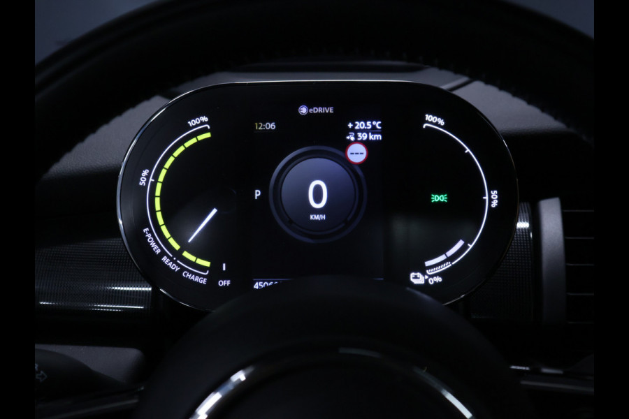 MINI Electric Yours 33 kWh [SCHUIFDAK, APPLE CARPLAY, CAMERA, HARMAN KARDON, STOELVERWARMING, SPORTSTOELEN, NIEUWSTAAT]