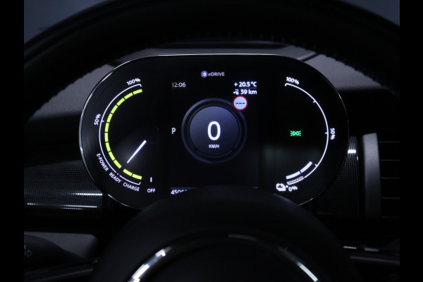 MINI Electric Yours 33 kWh [SCHUIFDAK, APPLE CARPLAY, CAMERA, HARMAN KARDON, STOELVERWARMING, SPORTSTOELEN, NIEUWSTAAT]