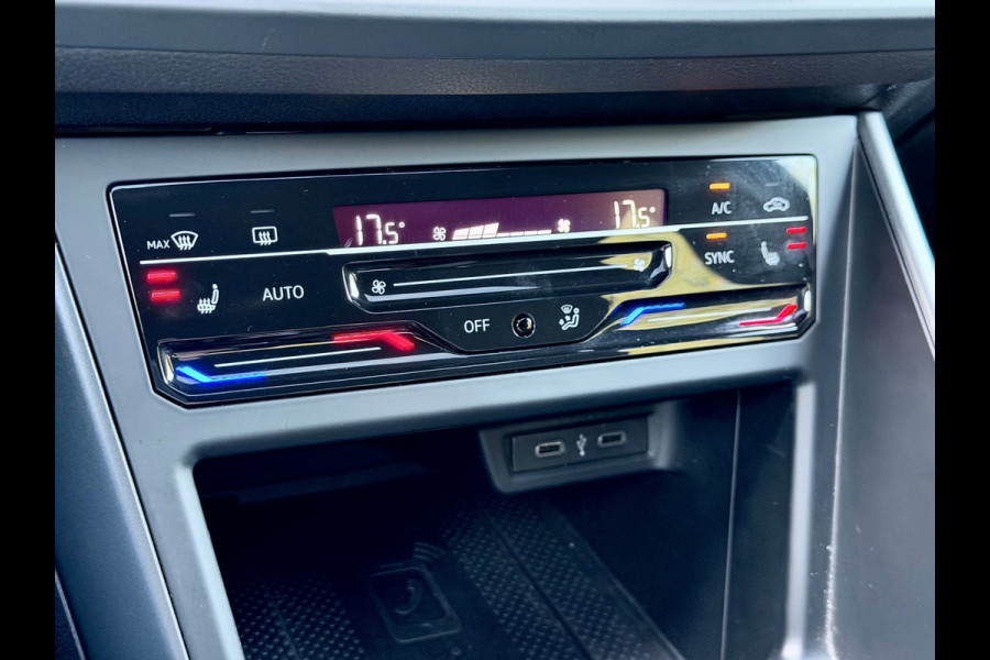 Volkswagen Taigo 1.5 TSI 3xR-Line Pano/Keyless/Camera